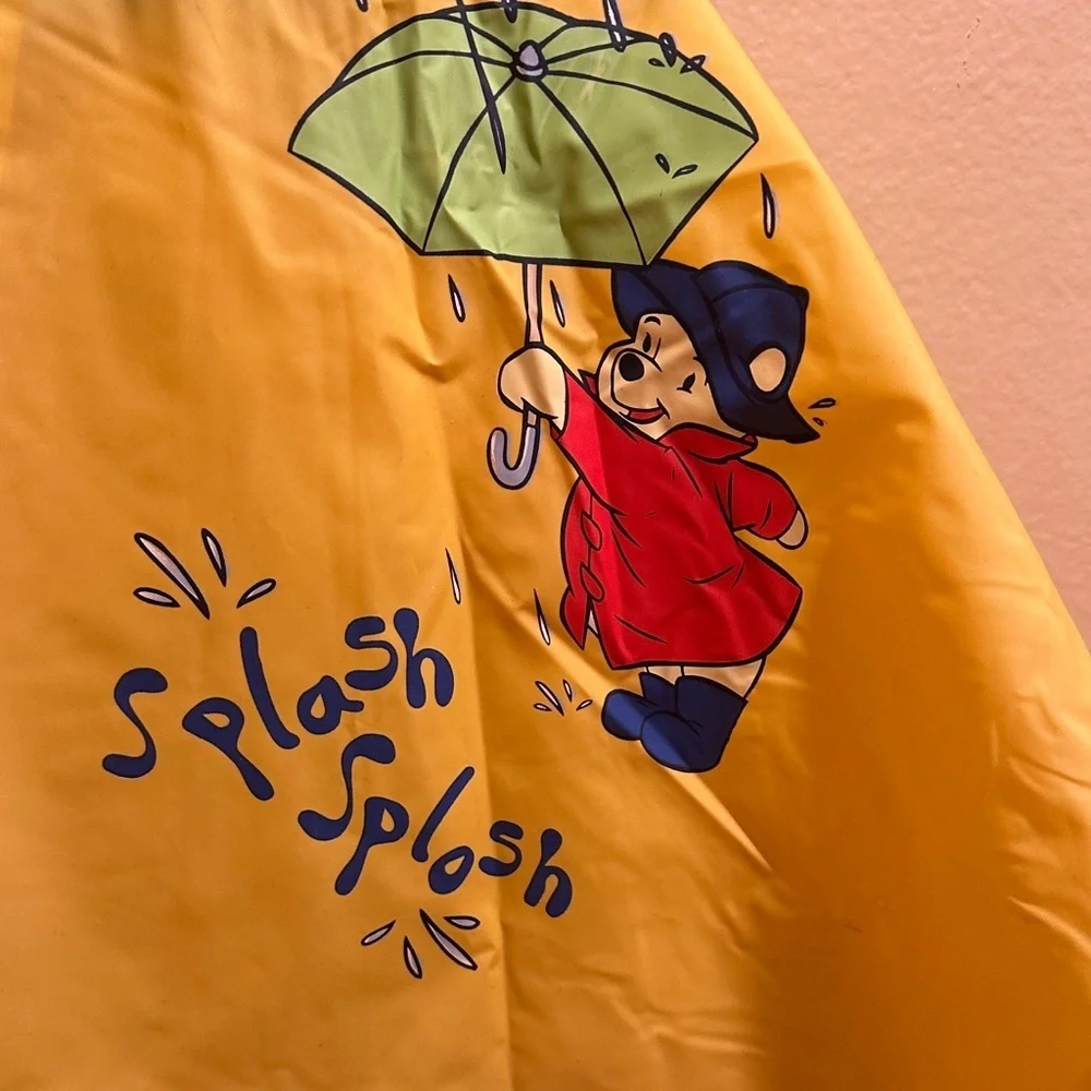 Disney Winnie the Pooh Kids Yellow Rain Poncho 2005